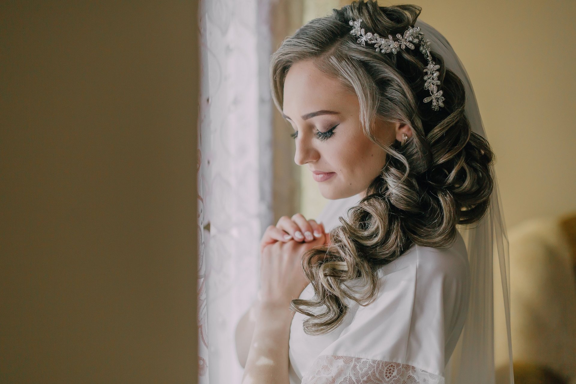 Bridal Hair Dabouq Amman - Luxury wedding hair styling